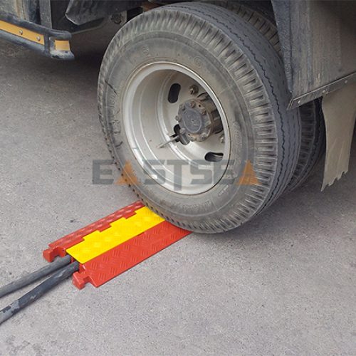 Traffic Safety Cable Protector Outdoor - China Safety Product, Cable  Protector